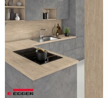 Столешница для кухни Egger 3000х600x38мм с торцевыми планками. Цвет - Дуб Шпрее серо-бежевый