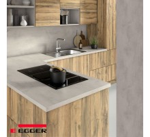 Столешница для кухни Egger 3000х600x38мм с торцевыми планками. Цвет - Хромикс серебро